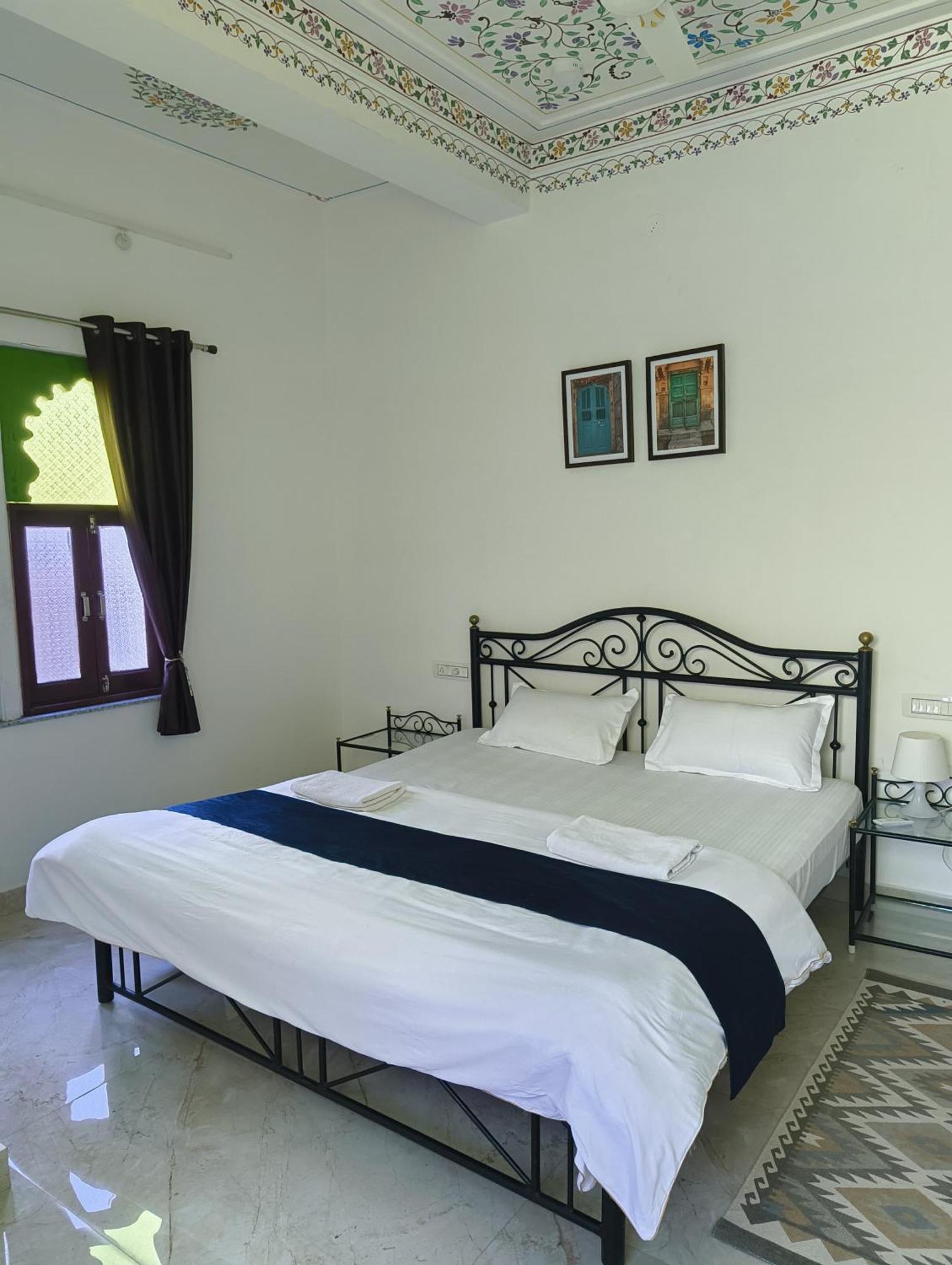 Rising Shemesh Home Stay Udaipur Exterior foto
